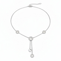 Halsband Med Dekorativa Detaljer