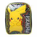 MiRA barnryggsäck i svart med ett stort gult Pikachu-motiv och färgglada detaljer för skola och utflykter
